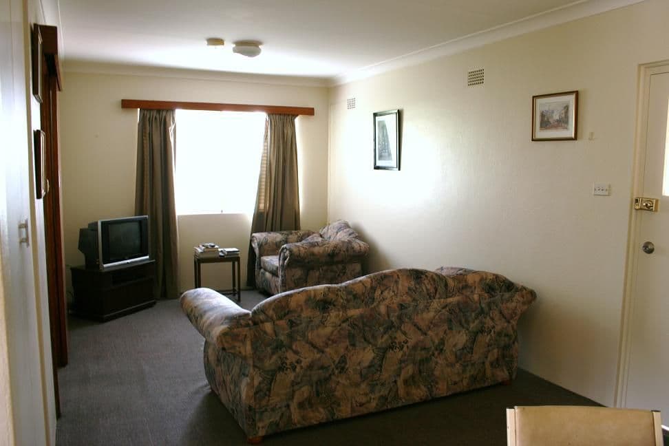 24 Church Street, GOULBURN NSW 2580, Goulburn - Thumbnail 2