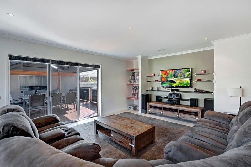 8 Palazzo Terrace, MERNDA VIC 3754, Mernda - Thumbnail 5