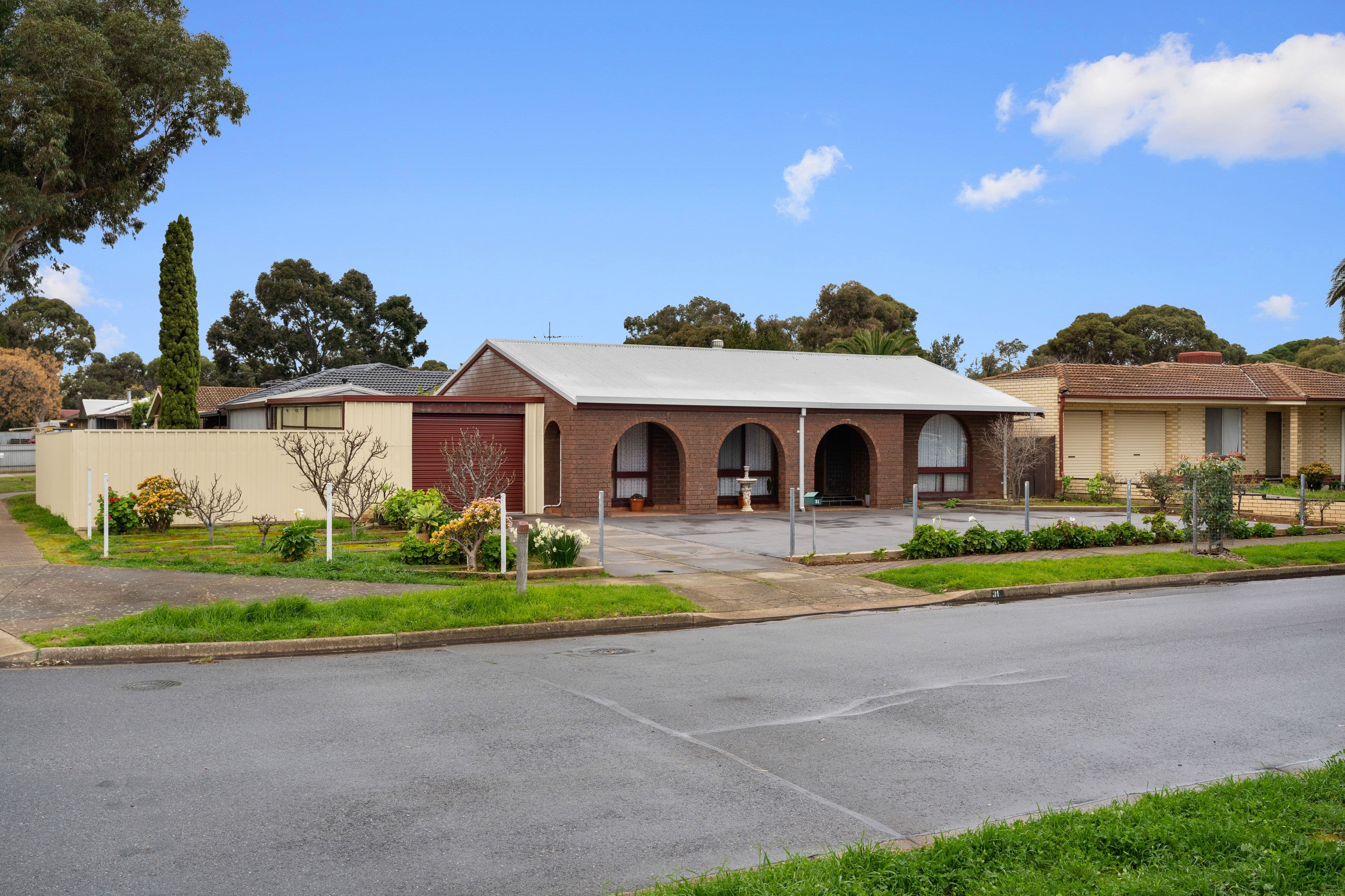 31 Hendrix Crescent, Paralowie SA 5108, Paralowie - Thumbnail 2