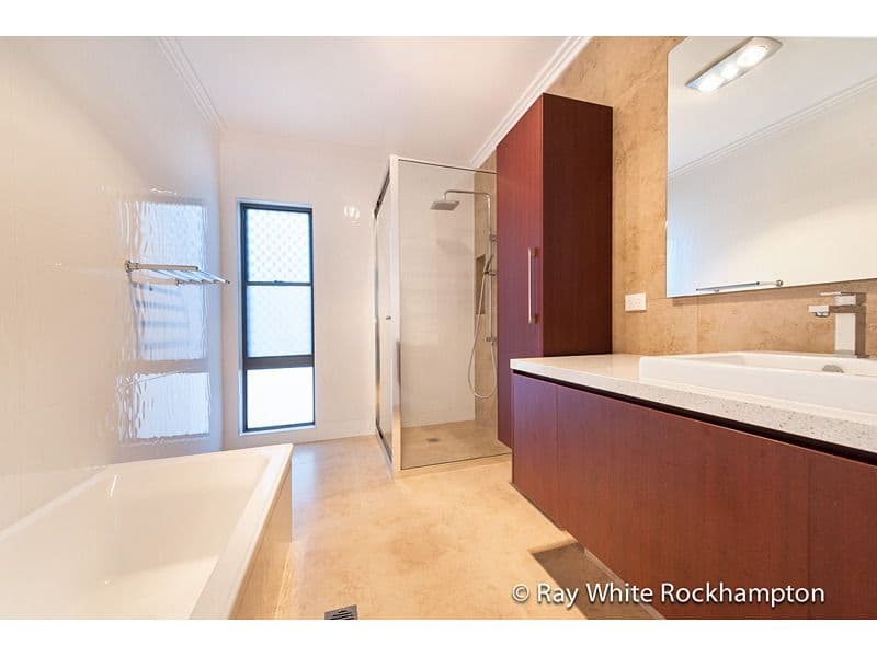 22 Tamarind Avenue, NORMAN GARDENS QLD 4701, Norman Gardens - Thumbnail 6
