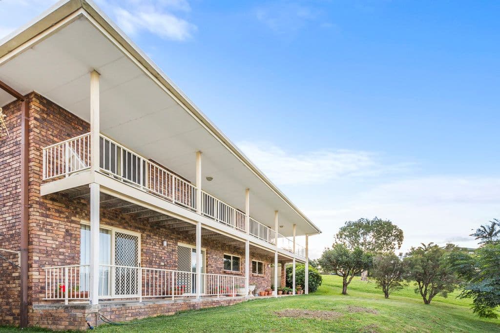 15 Paperbark Court, Banora Point NSW 2486, Banora Point - Thumbnail 3