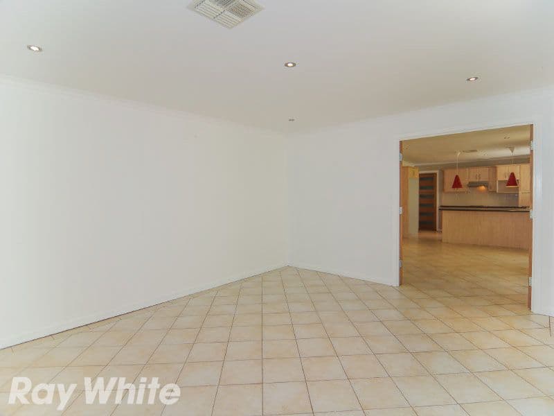 34 Sandow Crescent, COROMANDEL VALLEY SA 5051, Coromandel Valley - Thumbnail 8
