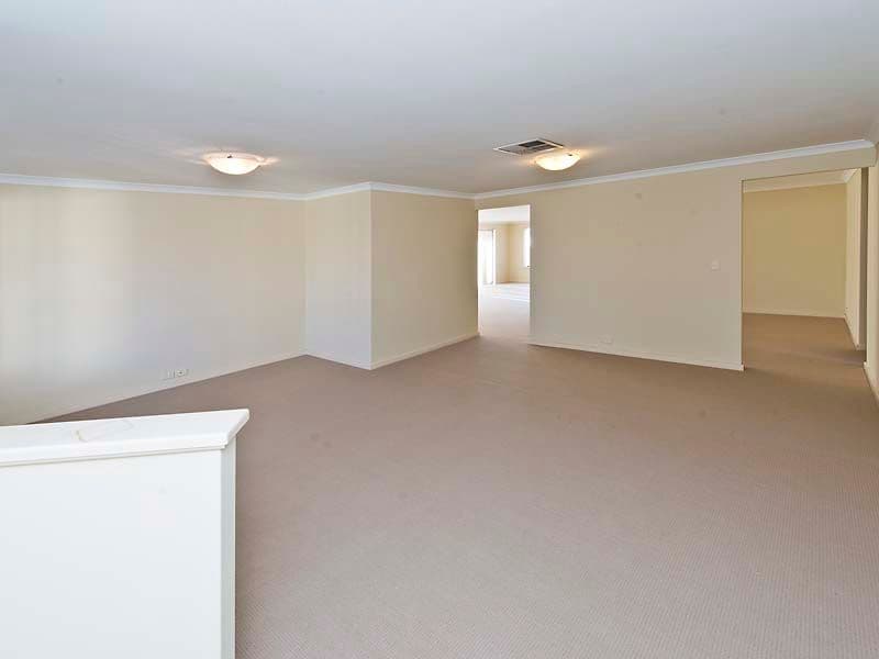 28 The Bridgeway, CANNING VALE WA 6155, Canning Vale - Thumbnail 6