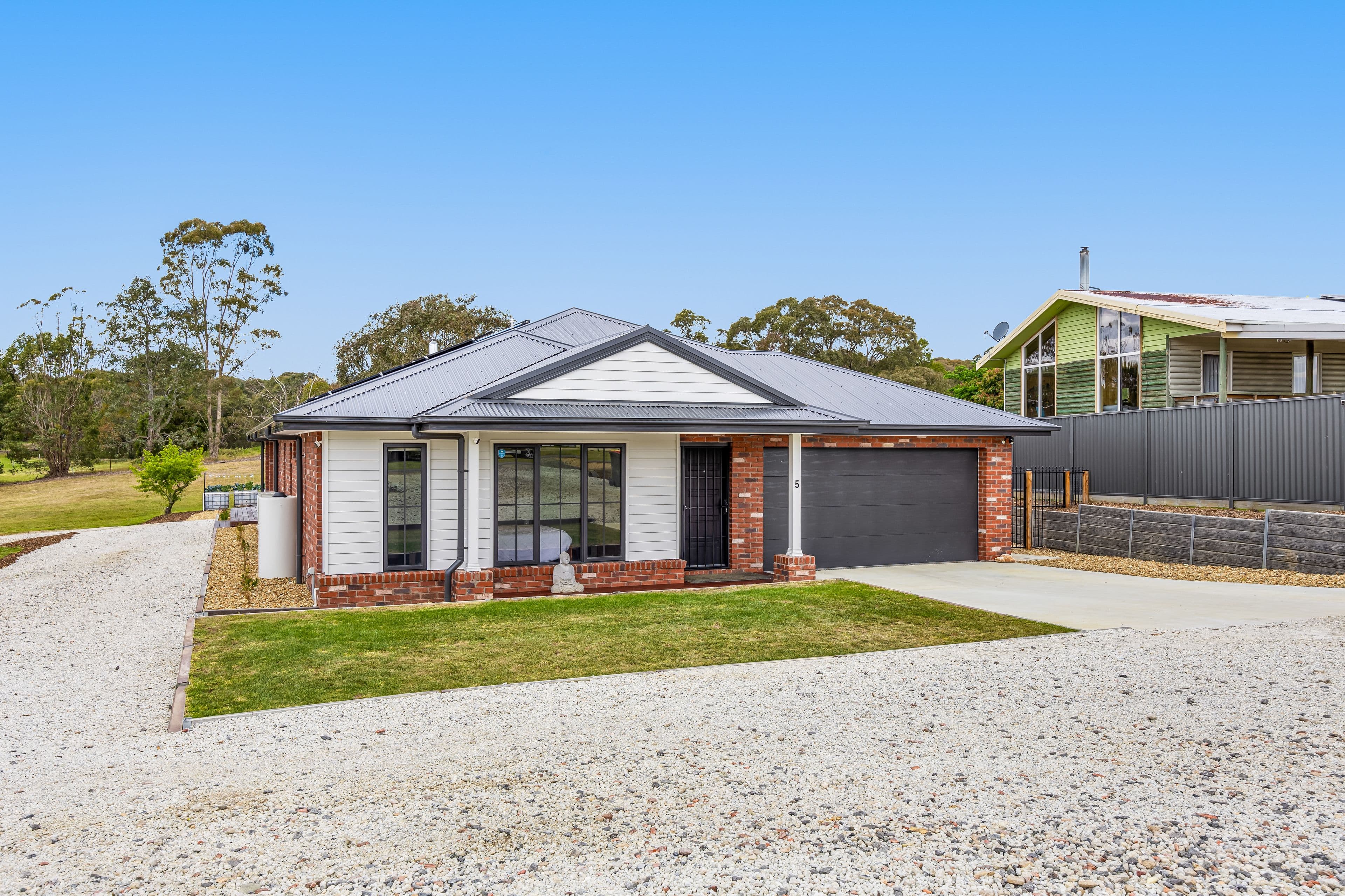 5 Lock Street, Smythesdale VIC 3351, Smythesdale - Thumbnail 2