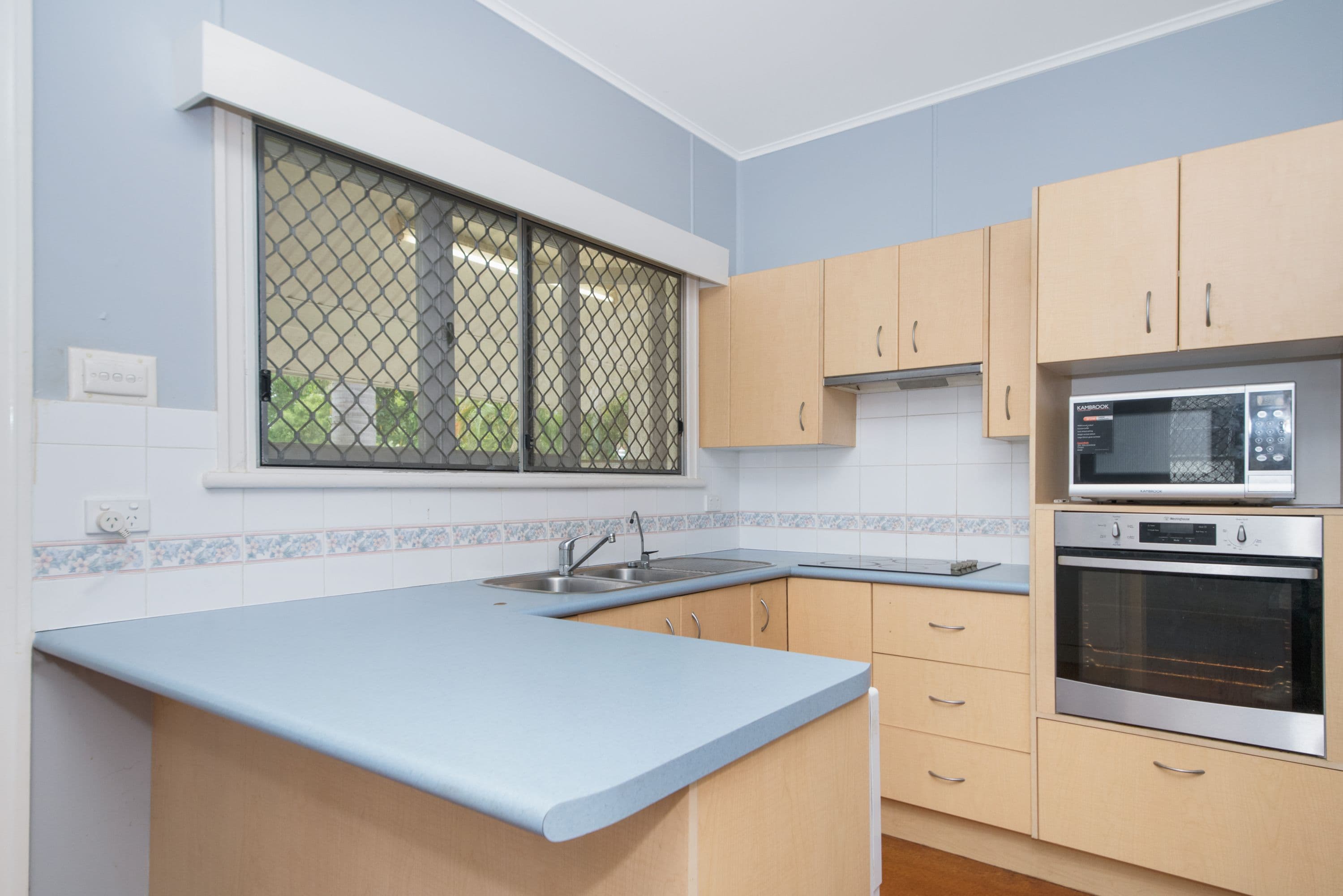 14 Burdekin Street, Mundingburra QLD 4812, Mundingburra - Thumbnail 3