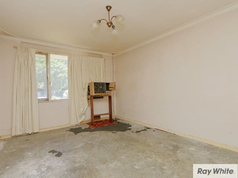 26 Hartfield Street, Queens Park WA 6107, Queens Park - Thumbnail 3