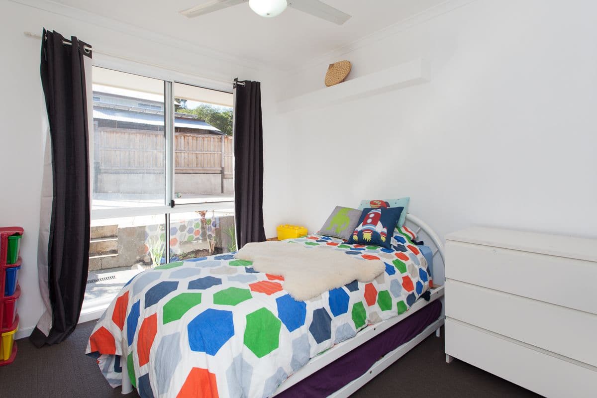 15 & 15A Shakespeare Avenue, Mooroolbark, Mooroolbark - Thumbnail 8
