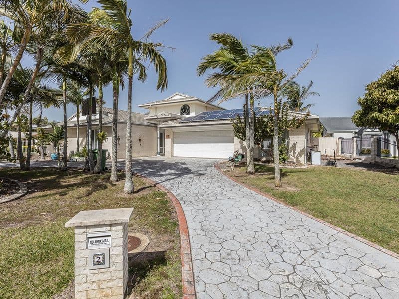 2 Eagle Court, Newport QLD 4020, Newport - Thumbnail 2