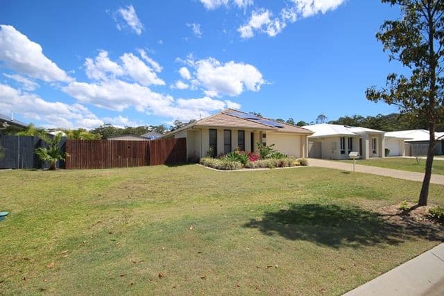 19 Maidenhair Drive, BEERWAH QLD 4519, Beerwah - Image 1