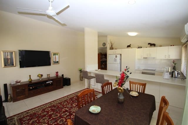 19 Maidenhair Drive, BEERWAH QLD 4519, Beerwah - Thumbnail 5