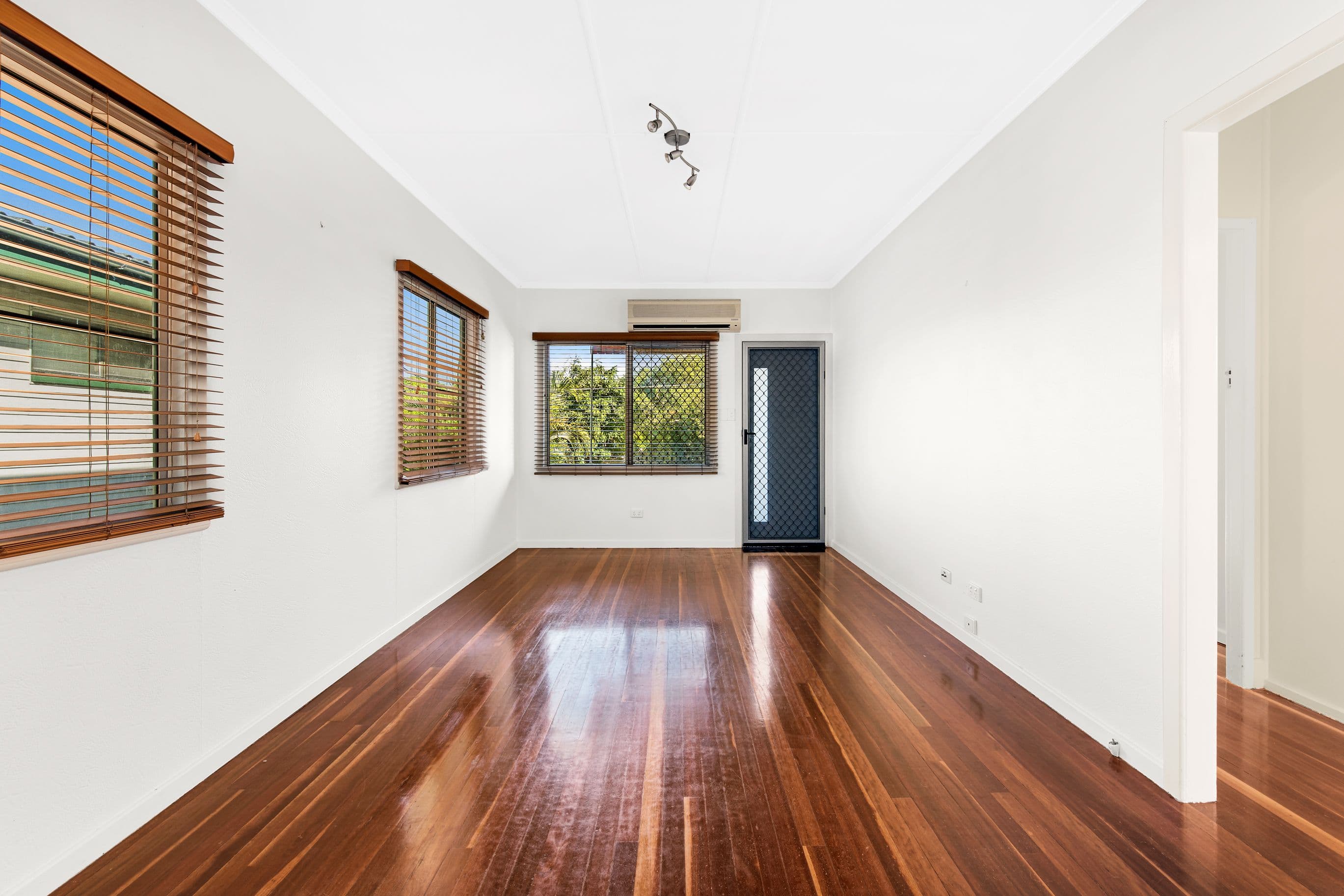 26 Ewan Street, Margate QLD 4019, Margate - Thumbnail 3