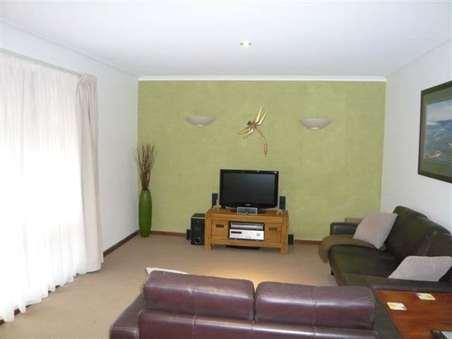 35 Nankeen Street, MODBURY HEIGHTS SA 5092, Modbury Heights - Thumbnail 4