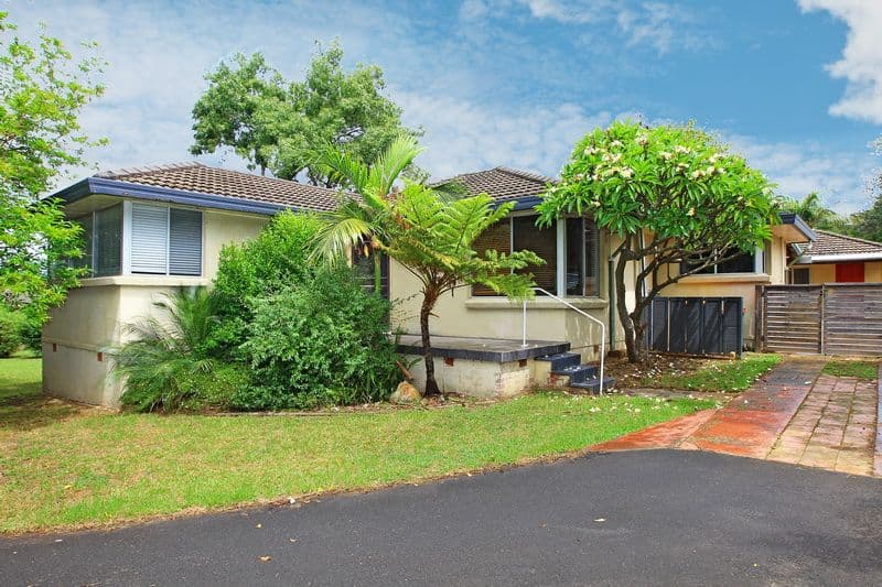 5 Asquith Close, NORTH NOWRA NSW 2541, North Nowra - Thumbnail 2