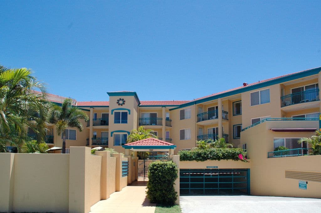 40 Burra Street, Surfers Paradise QLD 4217, Surfers Paradise - Image 1
