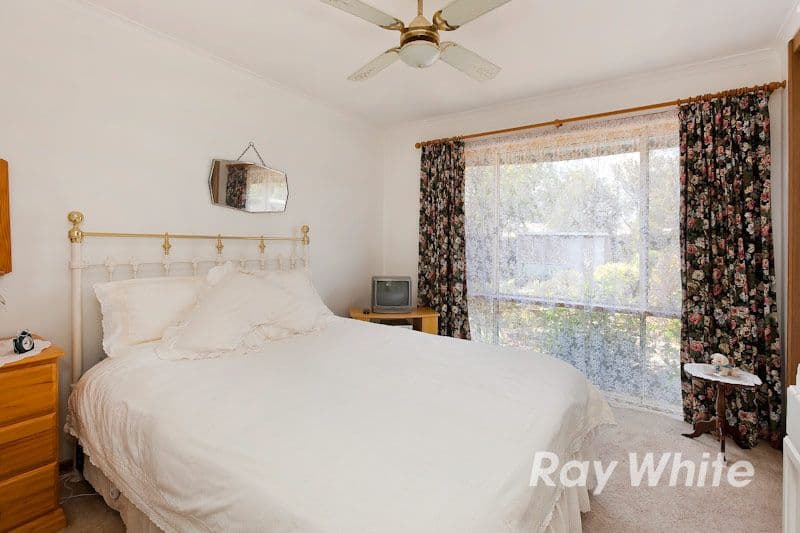 4 Barwon Court, ROWVILLE VIC 3178, Rowville - Thumbnail 4