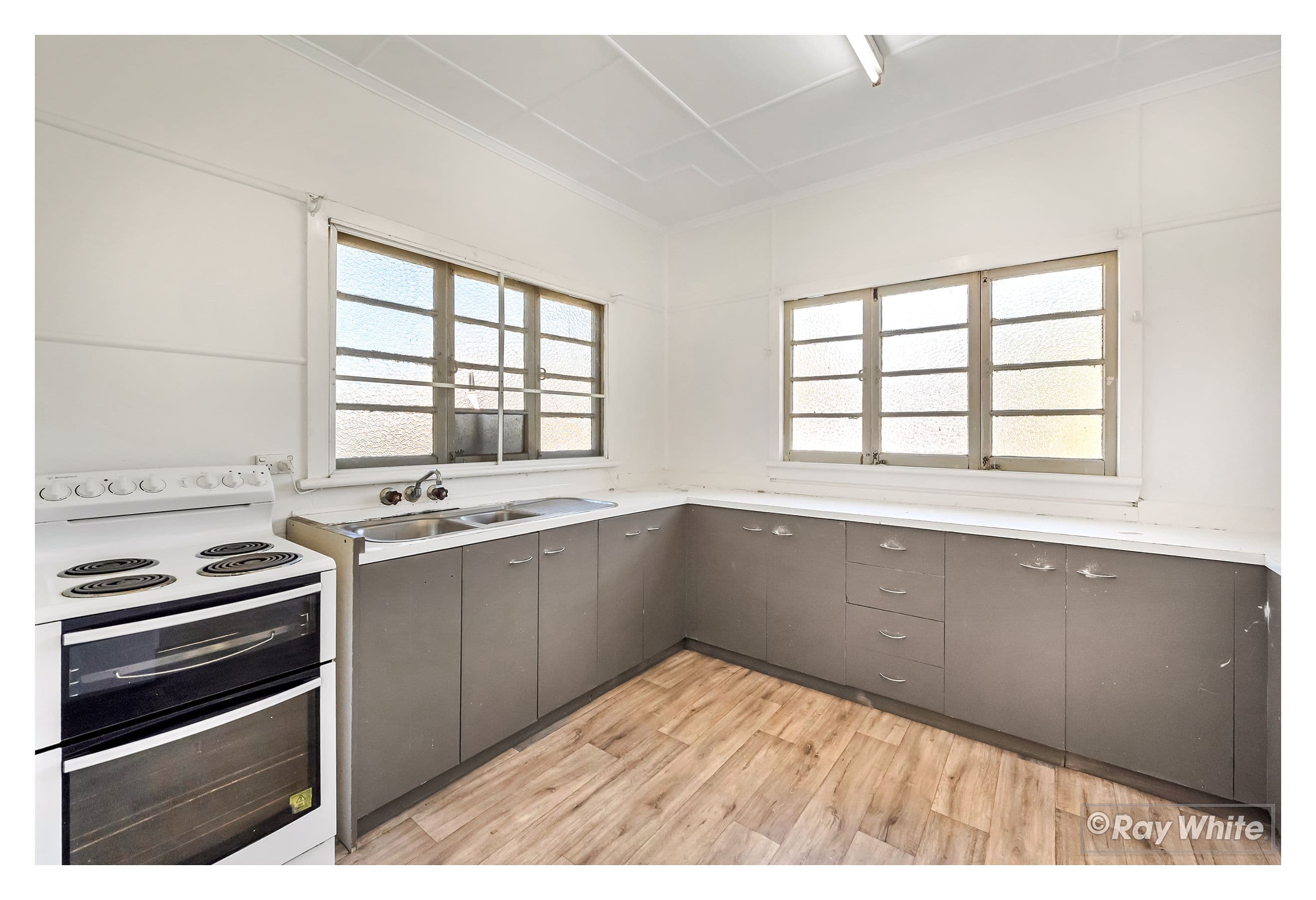 246 Eldon Street, Berserker QLD 4701, Berserker - Thumbnail 3