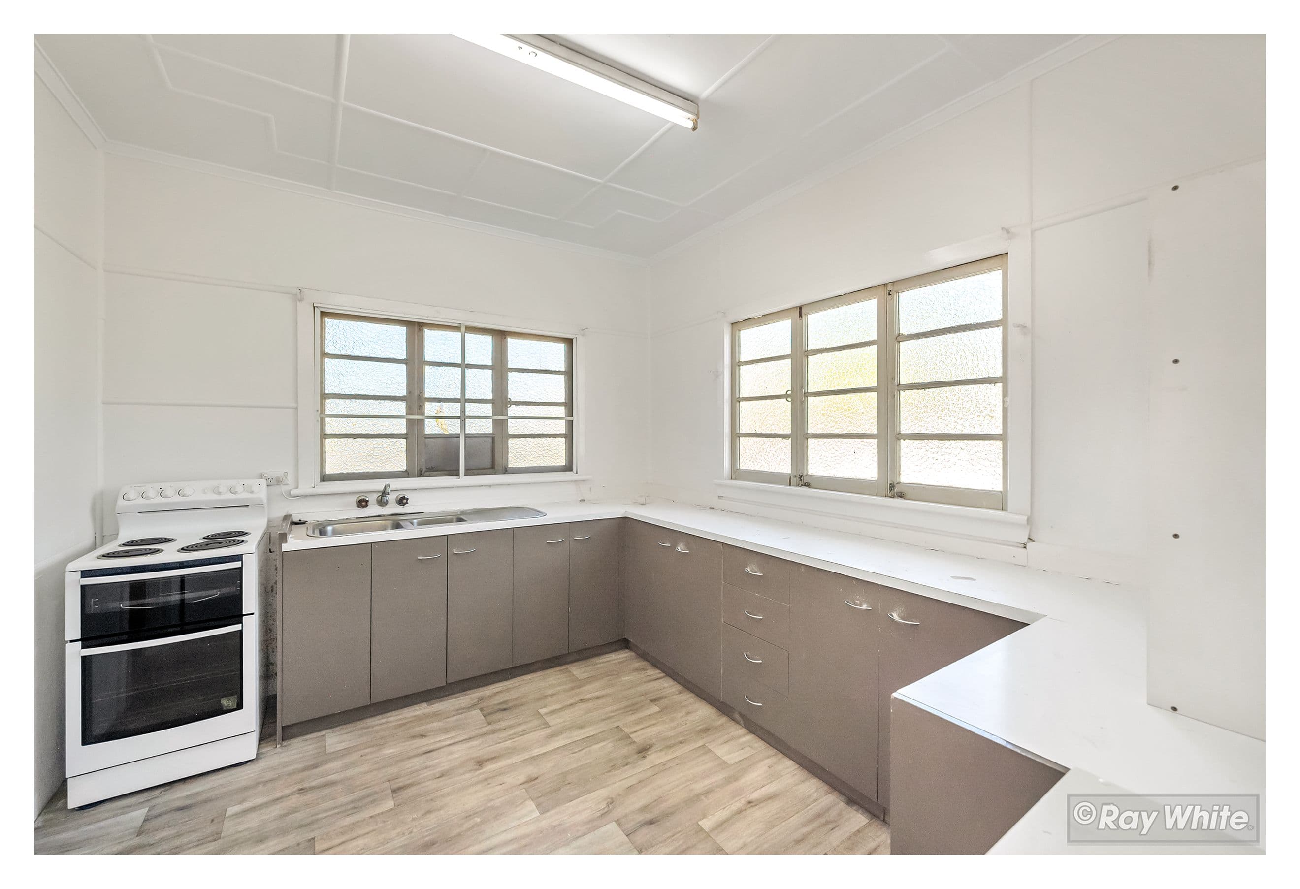 246 Eldon Street, Berserker QLD 4701, Berserker - Thumbnail 4