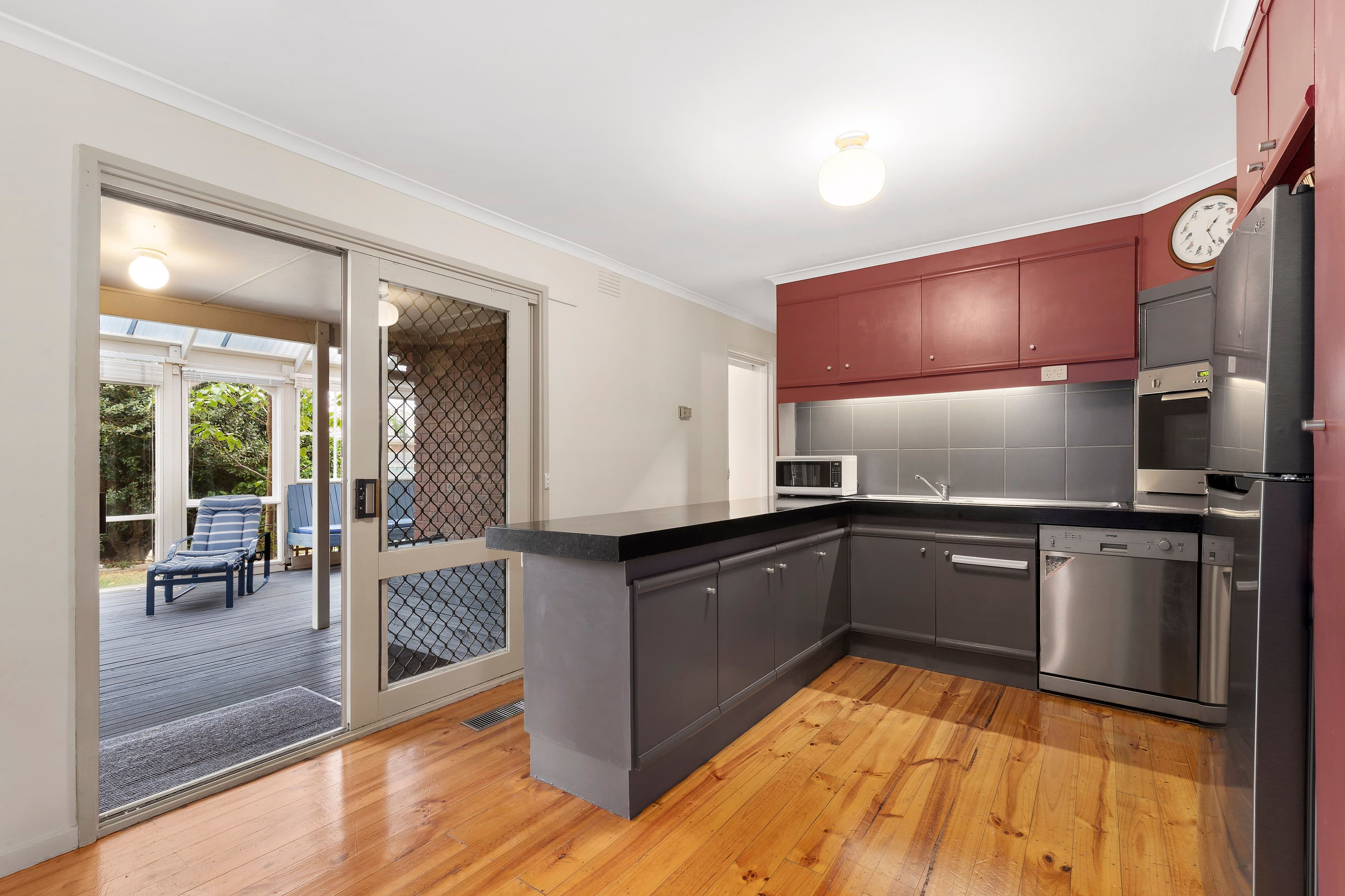 7 McLean Court, Wantirna South VIC 3152, Wantirna South - Thumbnail 4