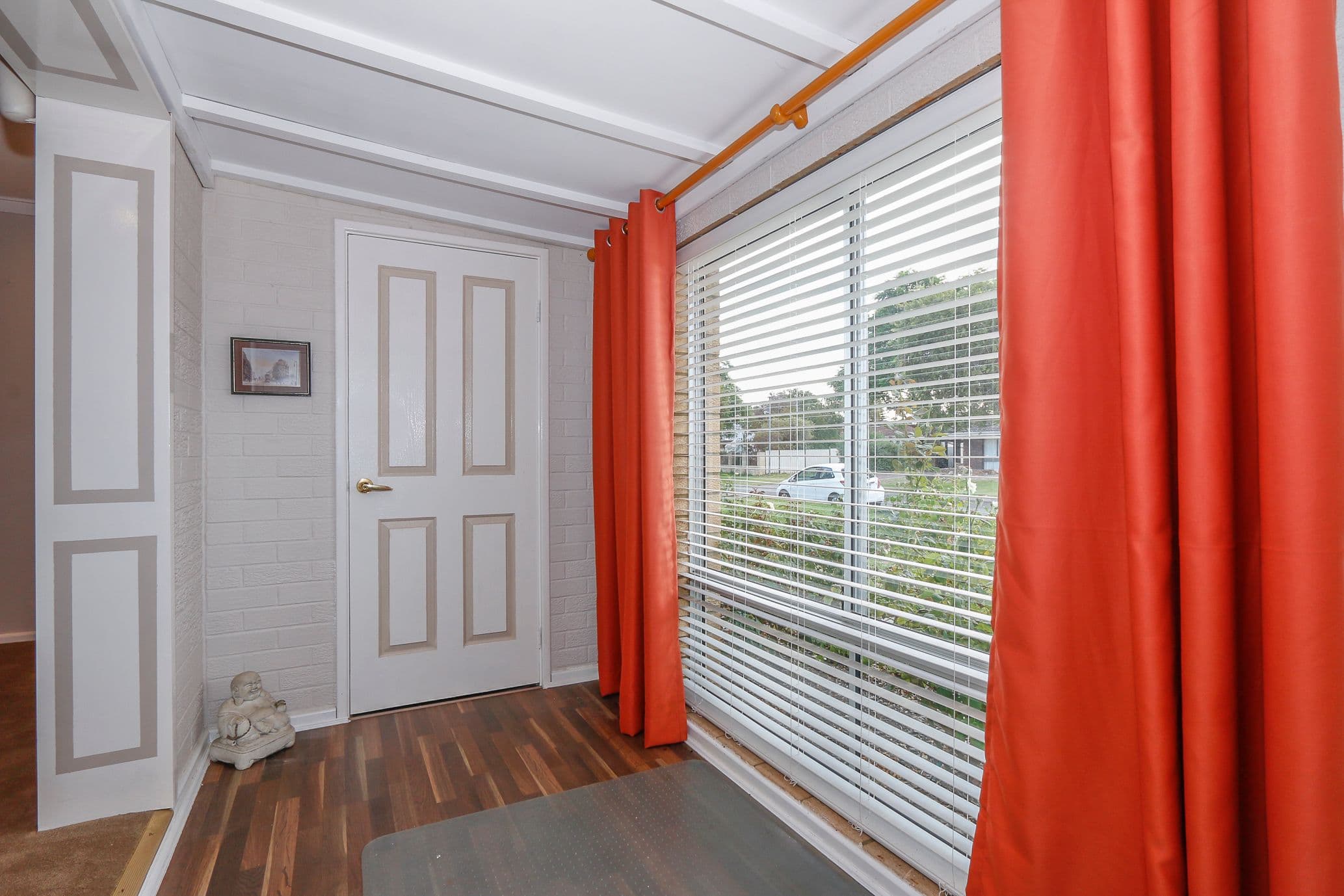 8 Sturt Close, Gosnells WA 6110, Gosnells - Thumbnail 2
