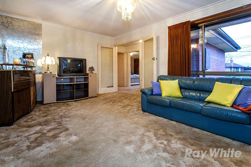 28 Waratah Drive, Dandenong North VIC 3175, Dandenong North - Thumbnail 2