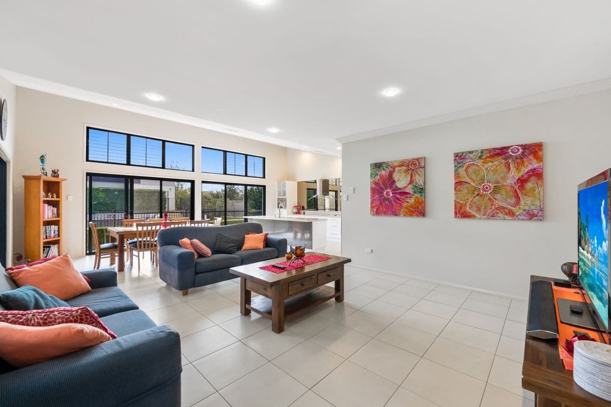 30 McLachlan Drive, Highfields QLD 4352, Highfields - Thumbnail 4