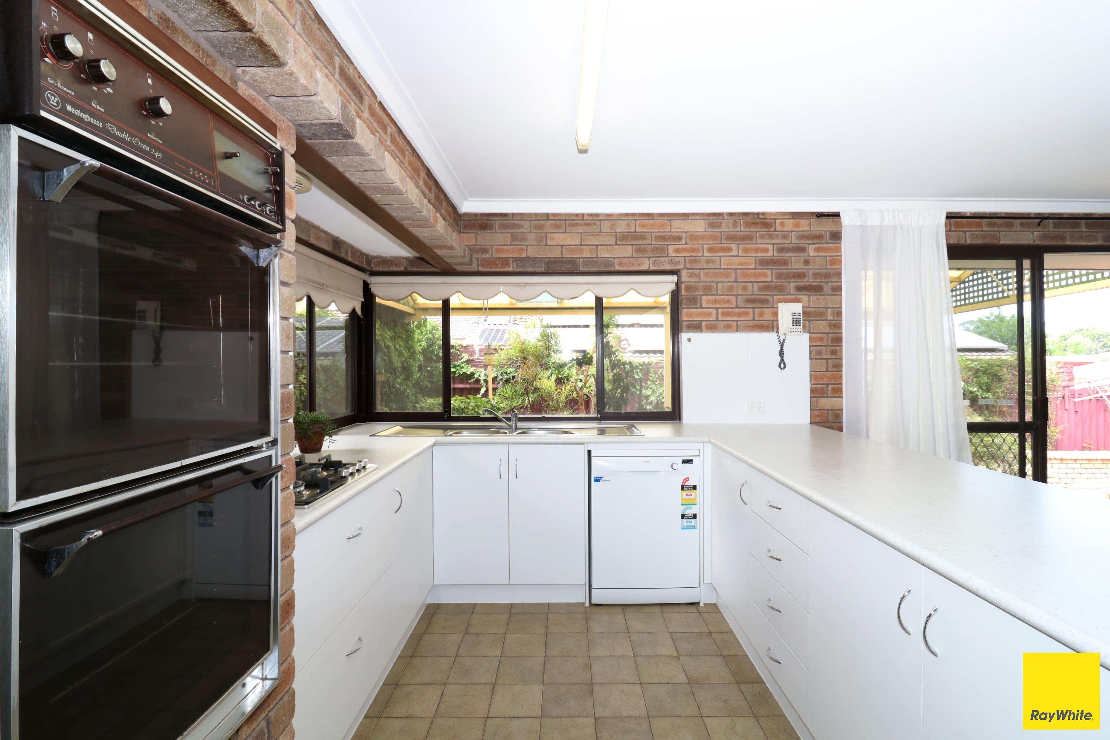 8 Karamarra Place, Kingsley WA 6026, Kingsley - Thumbnail 5