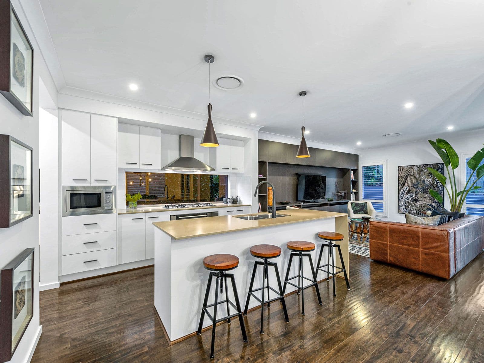 75 Gracemere Street, Newmarket QLD 4051, Newmarket - Thumbnail 3