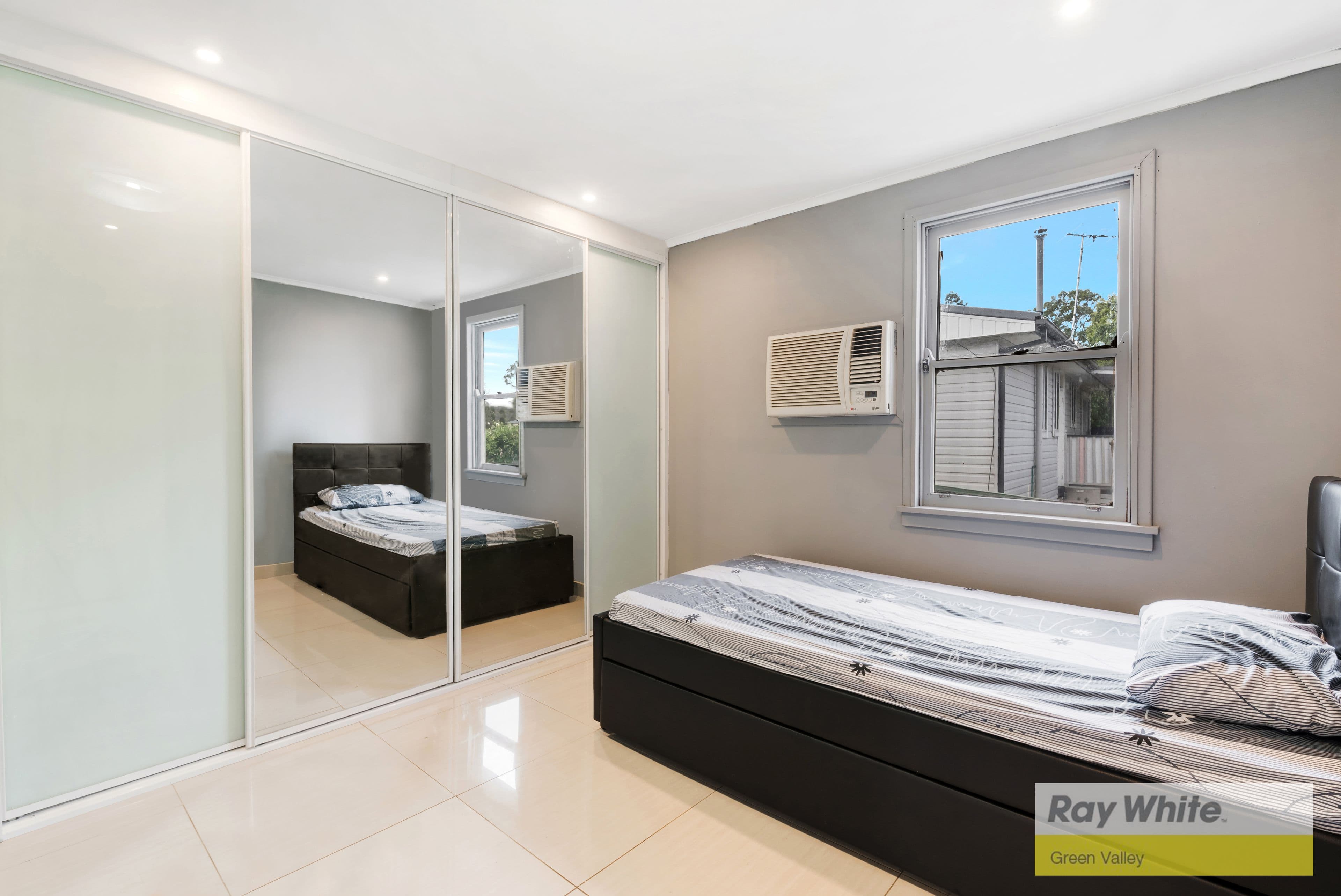 26 Guernsey Street, Busby NSW 2168, Busby - Thumbnail 3