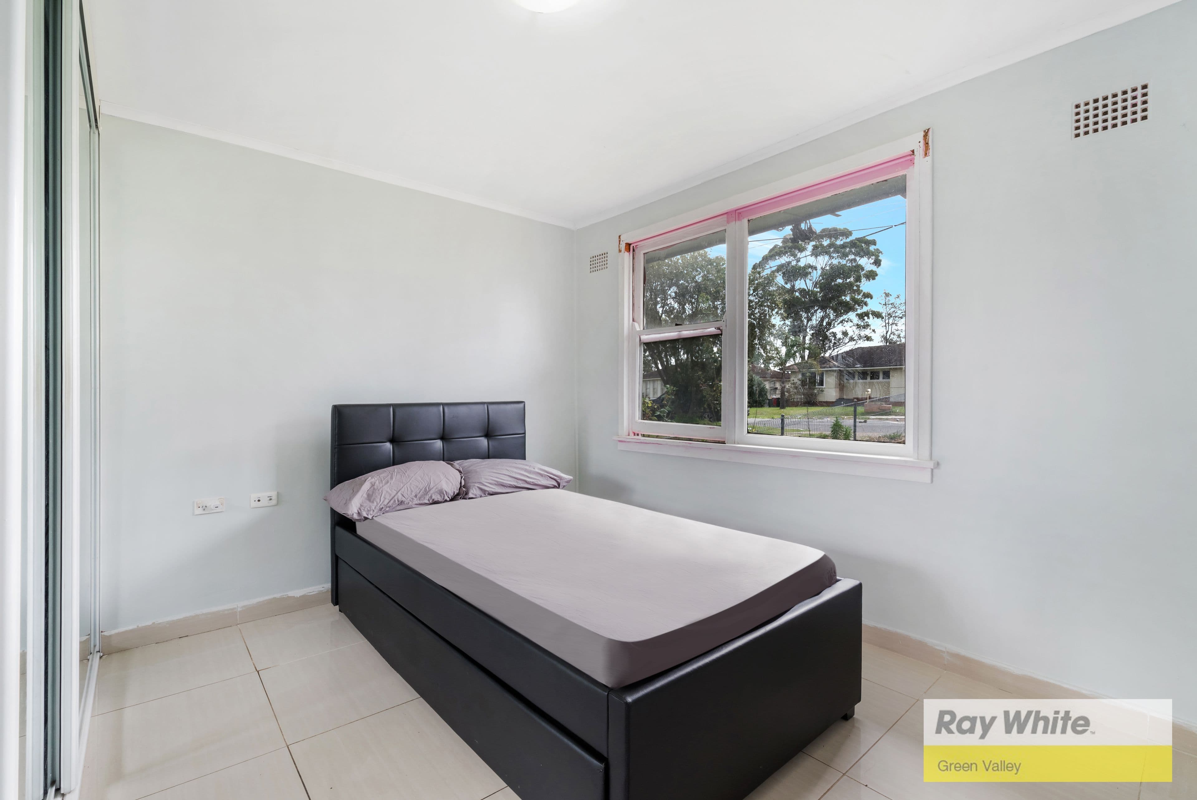 26 Guernsey Street, Busby NSW 2168, Busby - Thumbnail 5