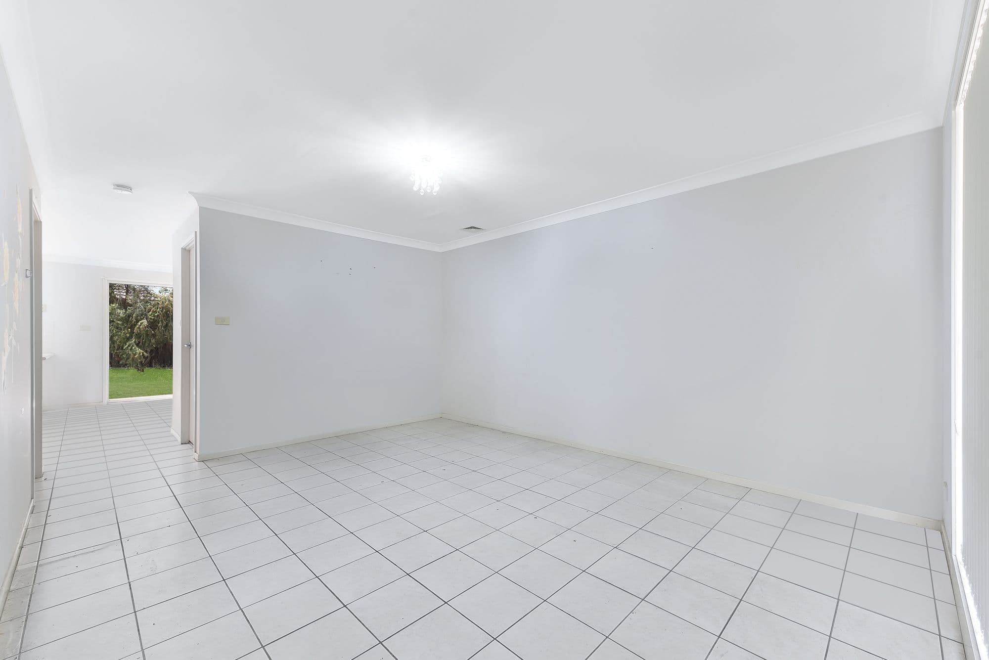 72 Parliament Road, Macquarie Fields - Thumbnail 3