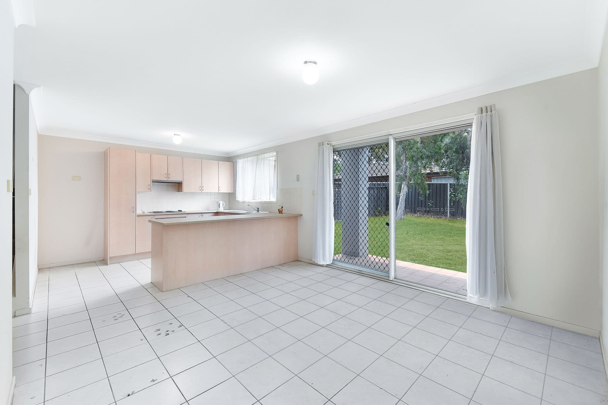 72 Parliament Road, Macquarie Fields - Thumbnail 4