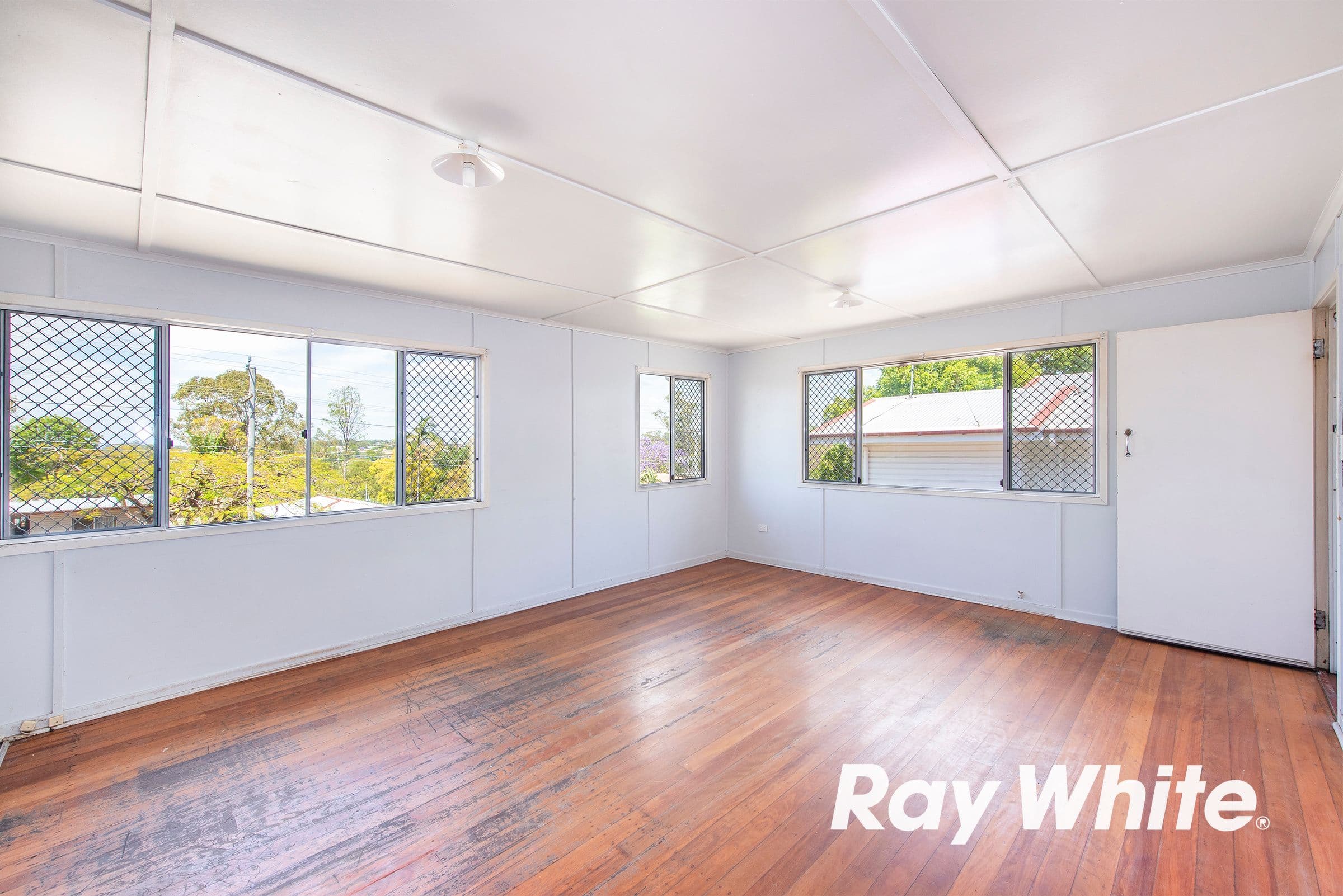 75 Smith Road, Woodridge QLD 4114, Woodridge - Thumbnail 3
