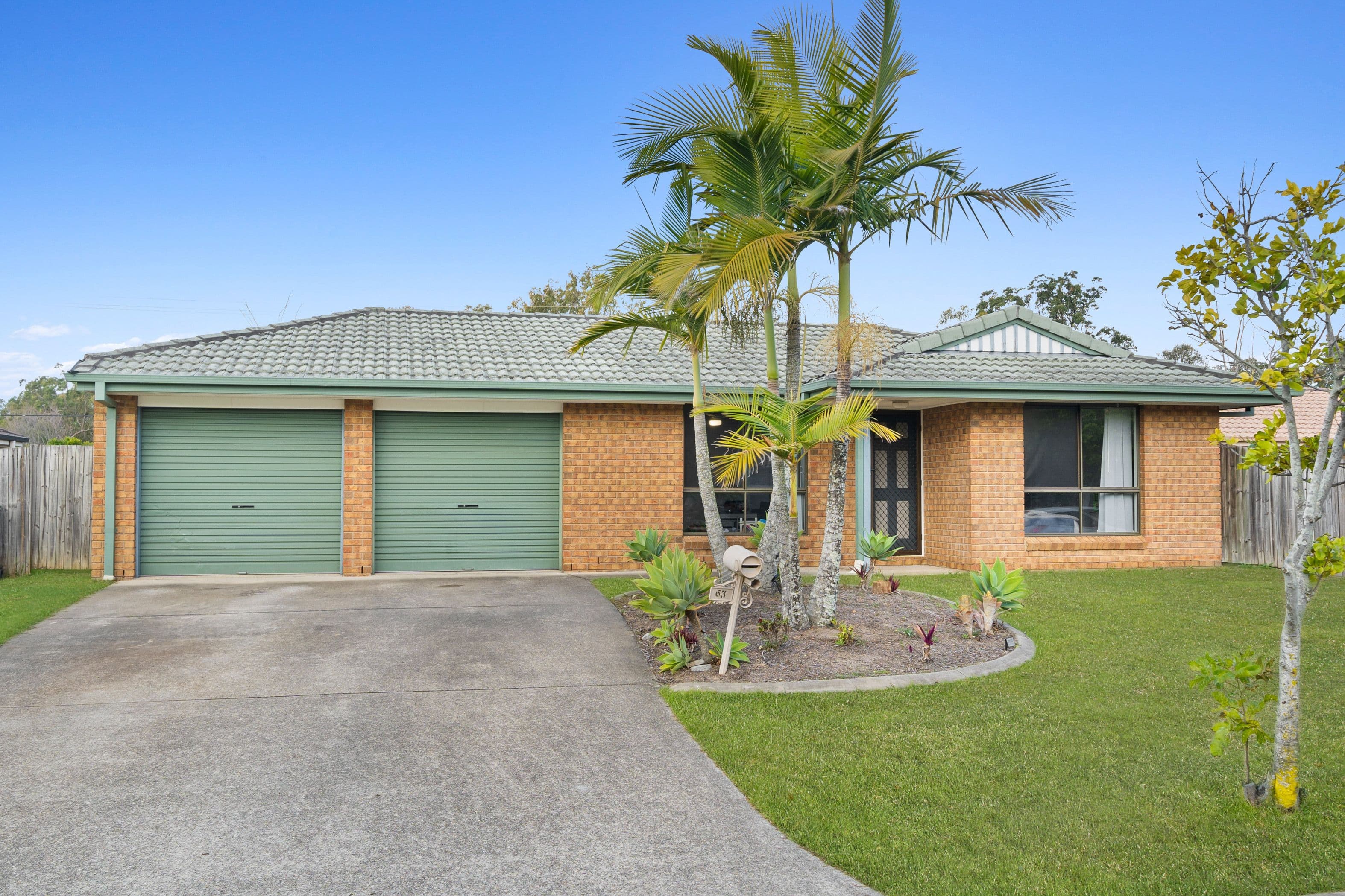 63 Cumberland Crescent, Heritage Park QLD 4118, Heritage Park - Image 1