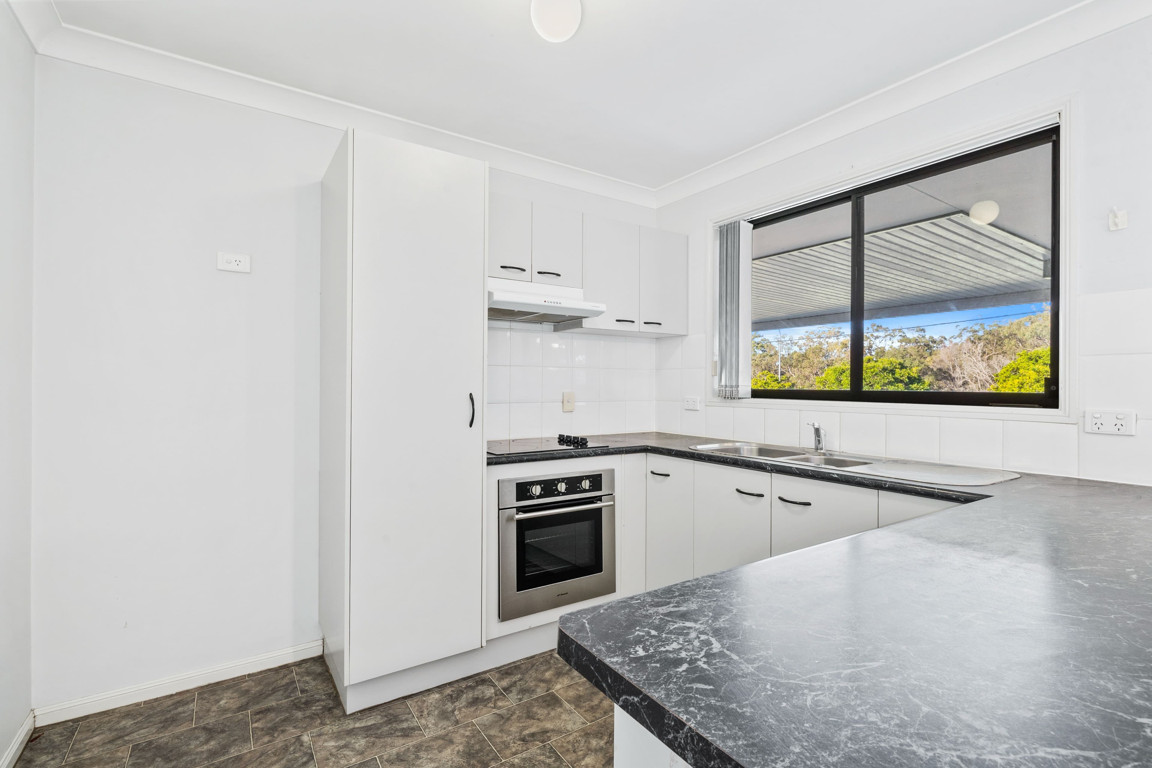 63 Cumberland Crescent, Heritage Park QLD 4118, Heritage Park - Thumbnail 6