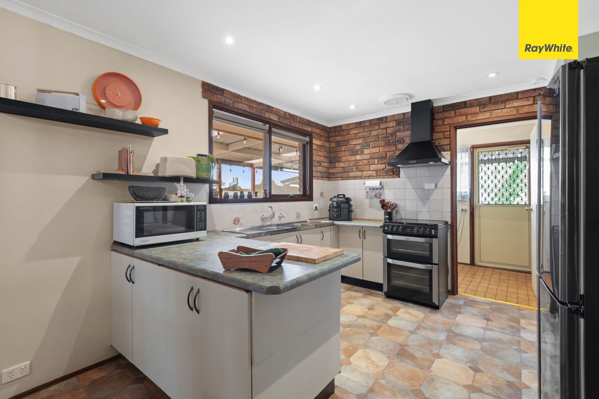 23 Vista Drive, Melton VIC 3337, Melton - Thumbnail 6