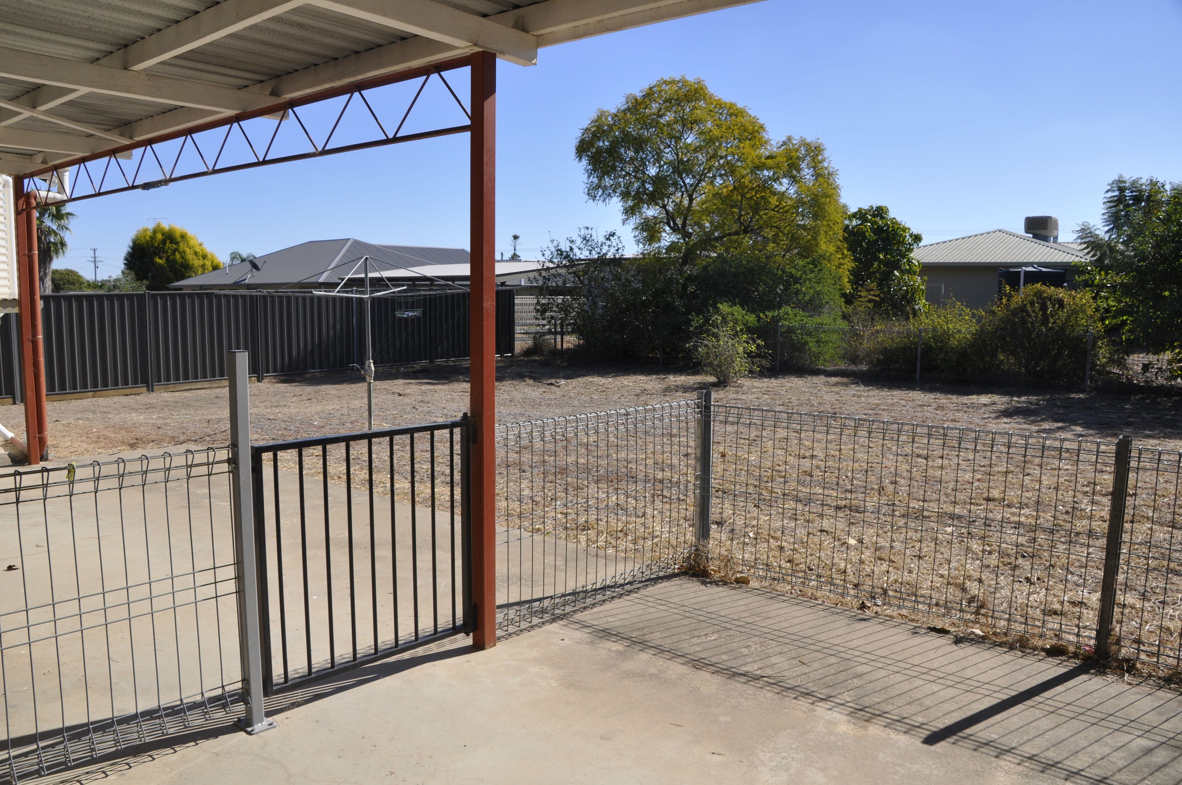 5 Weldon Street, Wandoan QLD 4419, Wandoan - Thumbnail 2