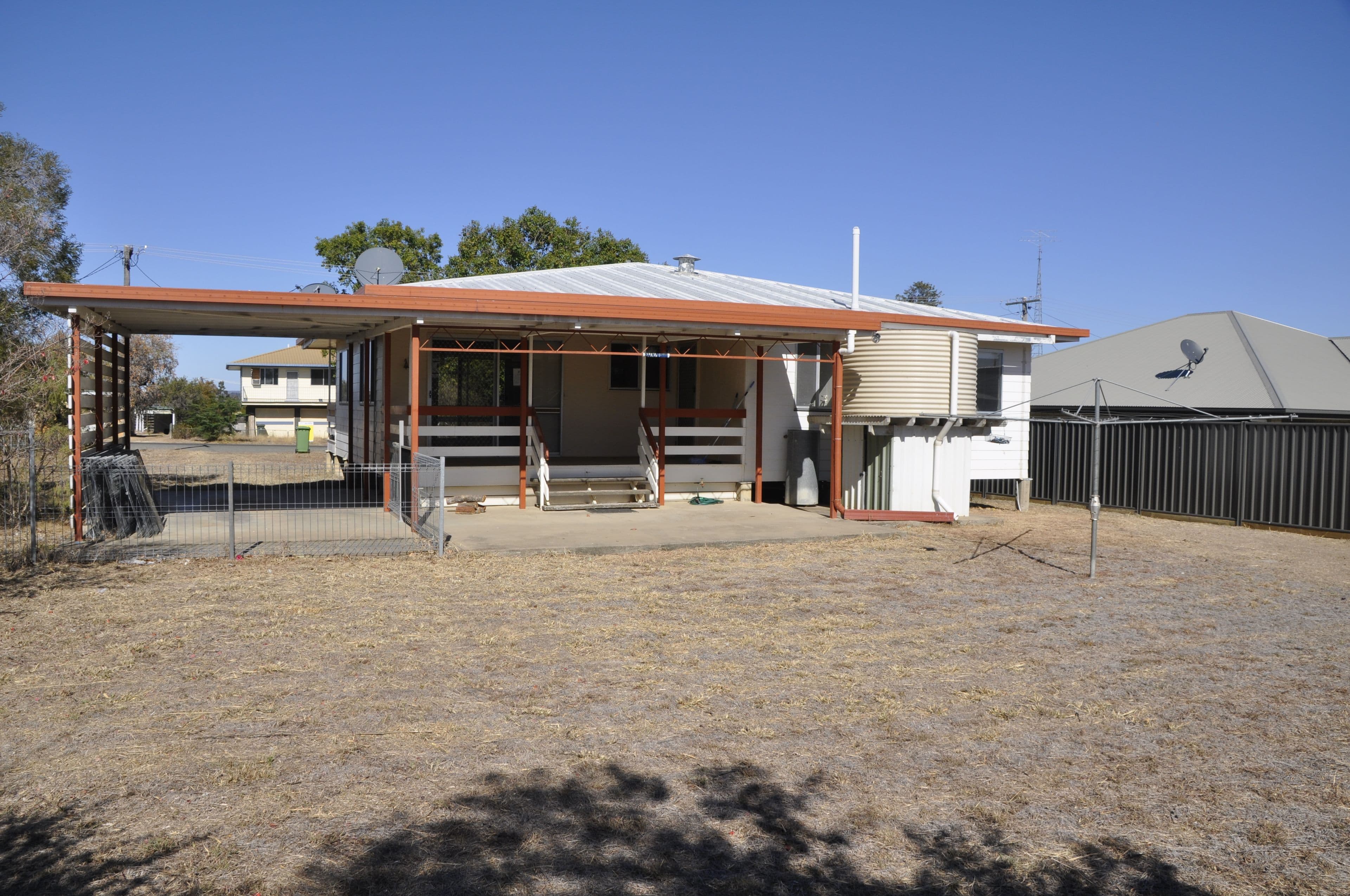 5 Weldon Street, Wandoan QLD 4419, Wandoan - Thumbnail 4