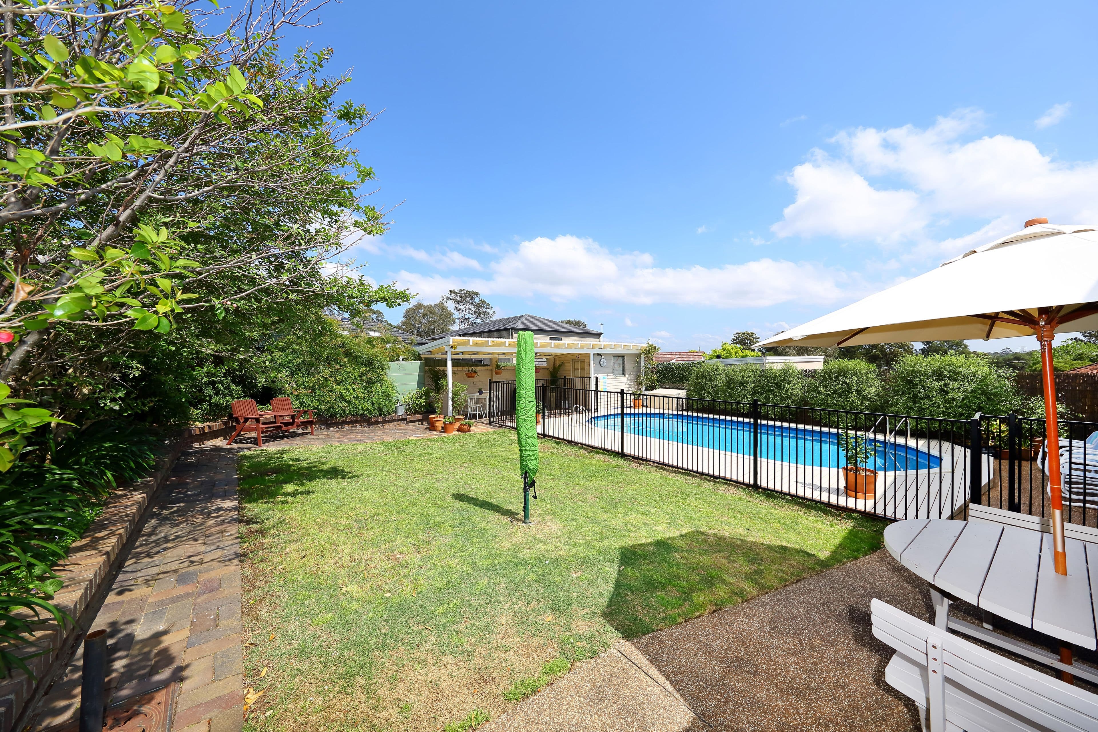 6 Moombara Avenue, Peakhurst - Thumbnail 2