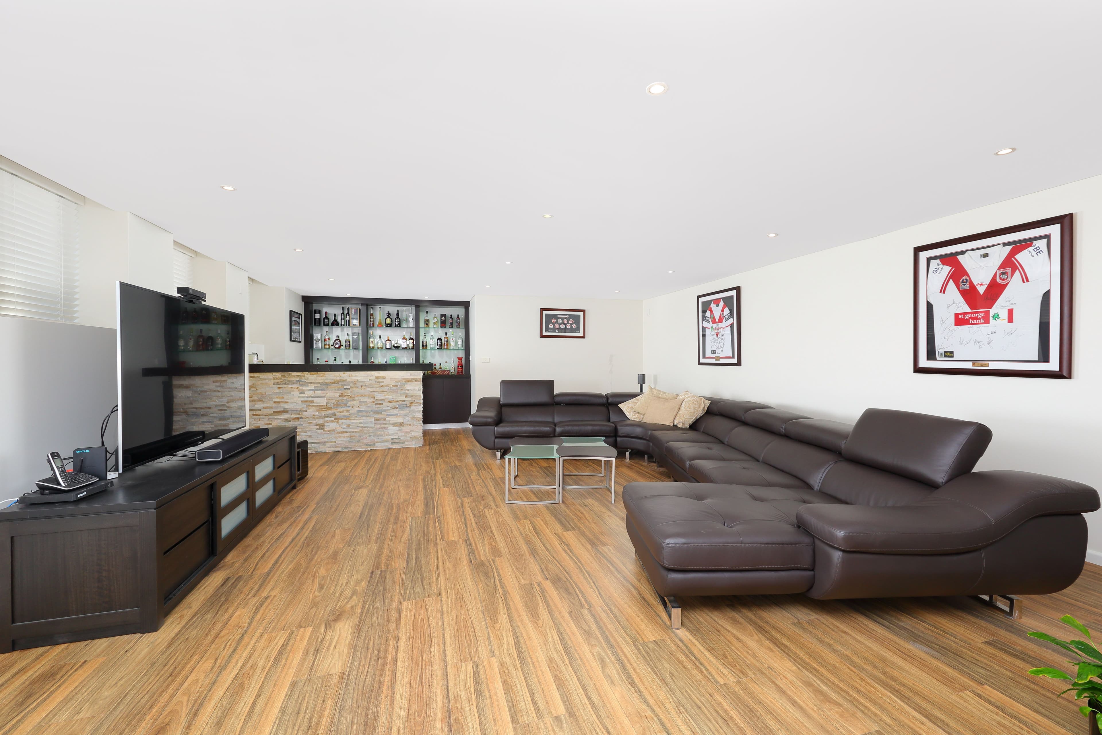 6 Moombara Avenue, Peakhurst - Thumbnail 4