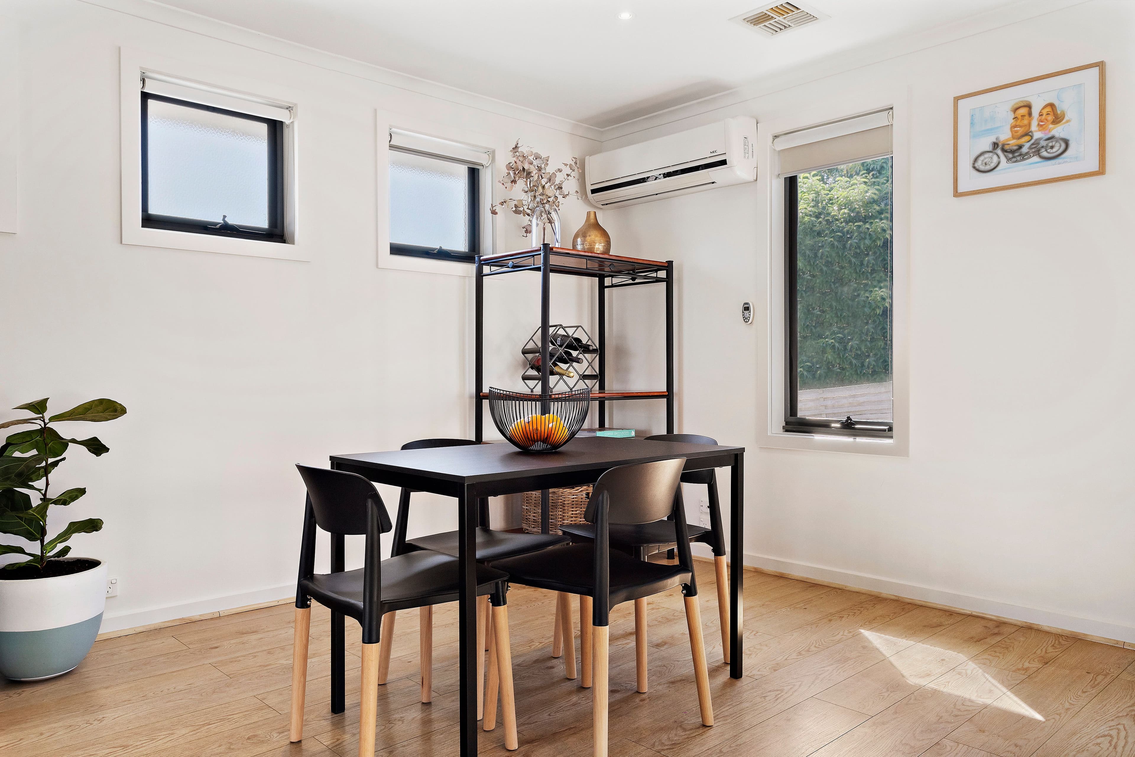 35 Binalong Avenue, Chadstone VIC 3148, Chadstone - Thumbnail 5