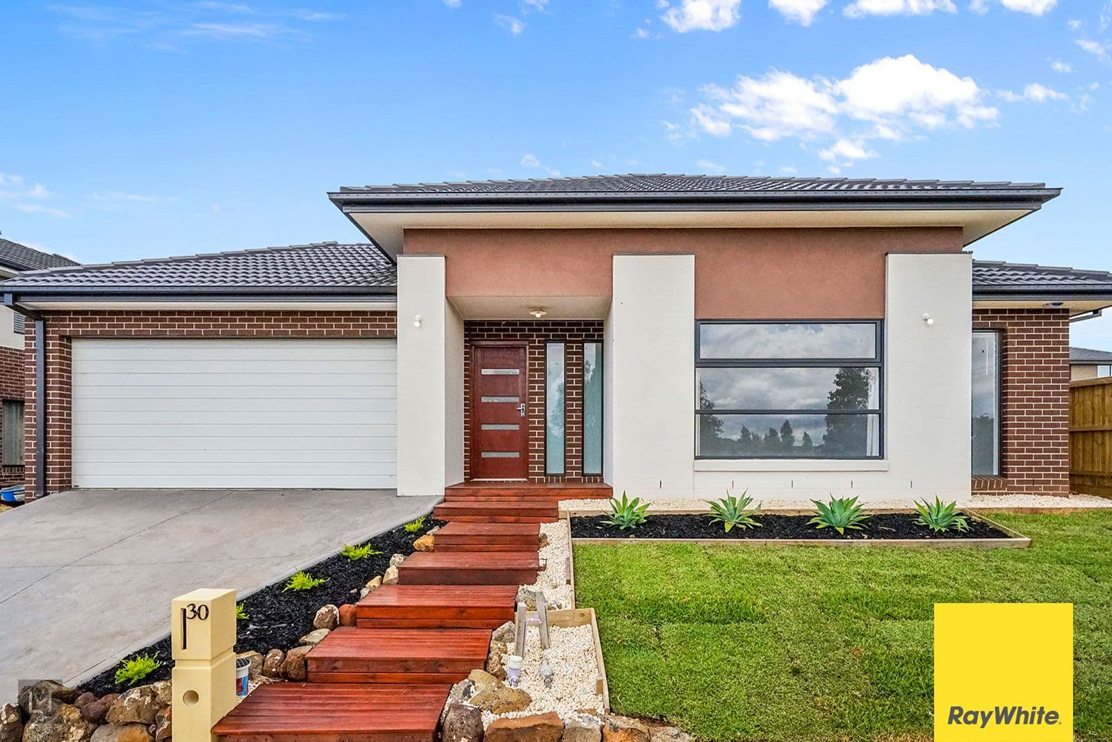 30 Edwin Close, Manor Lakes VIC 3024, Wyndham Vale - Thumbnail 3