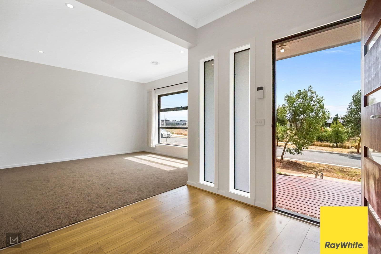 30 Edwin Close, Manor Lakes VIC 3024, Wyndham Vale - Thumbnail 4