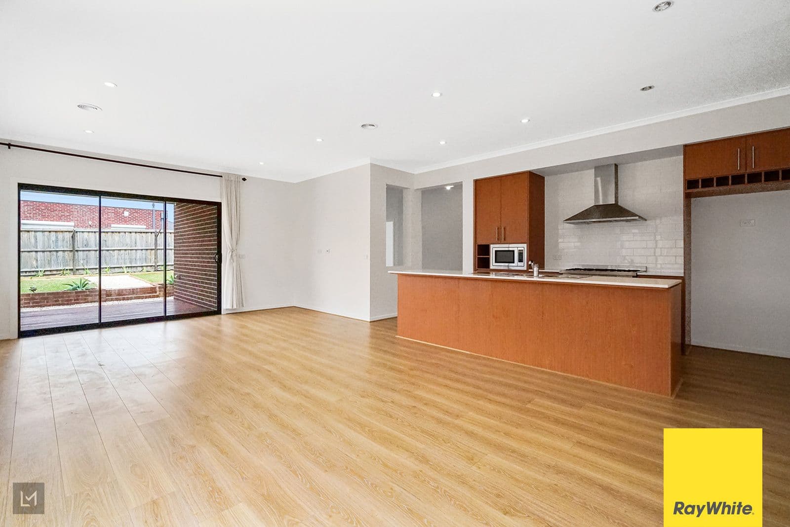 30 Edwin Close, Manor Lakes VIC 3024, Wyndham Vale - Thumbnail 6