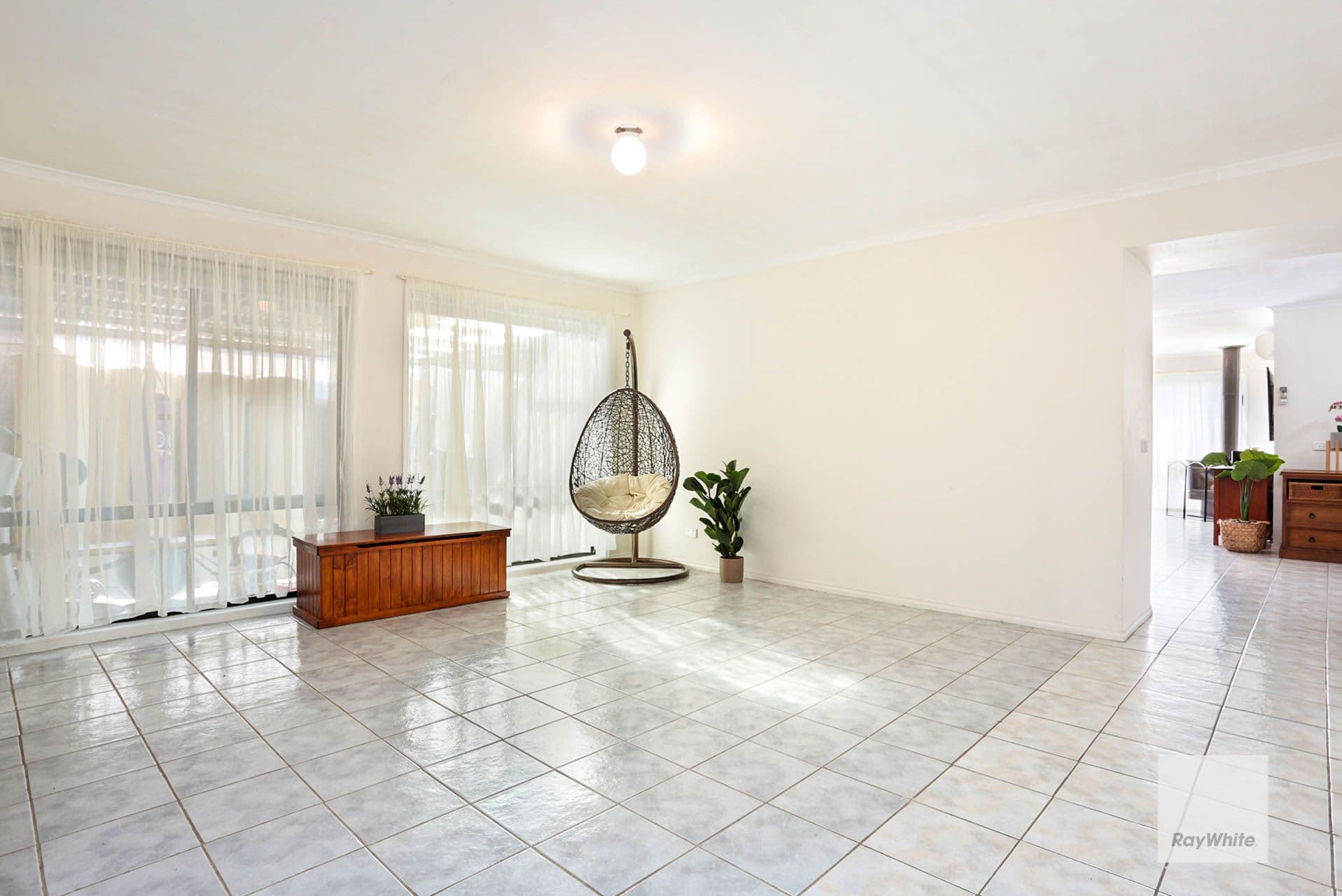 106 Thames Boulevard, Werribee VIC 3030, Werribee - Thumbnail 2