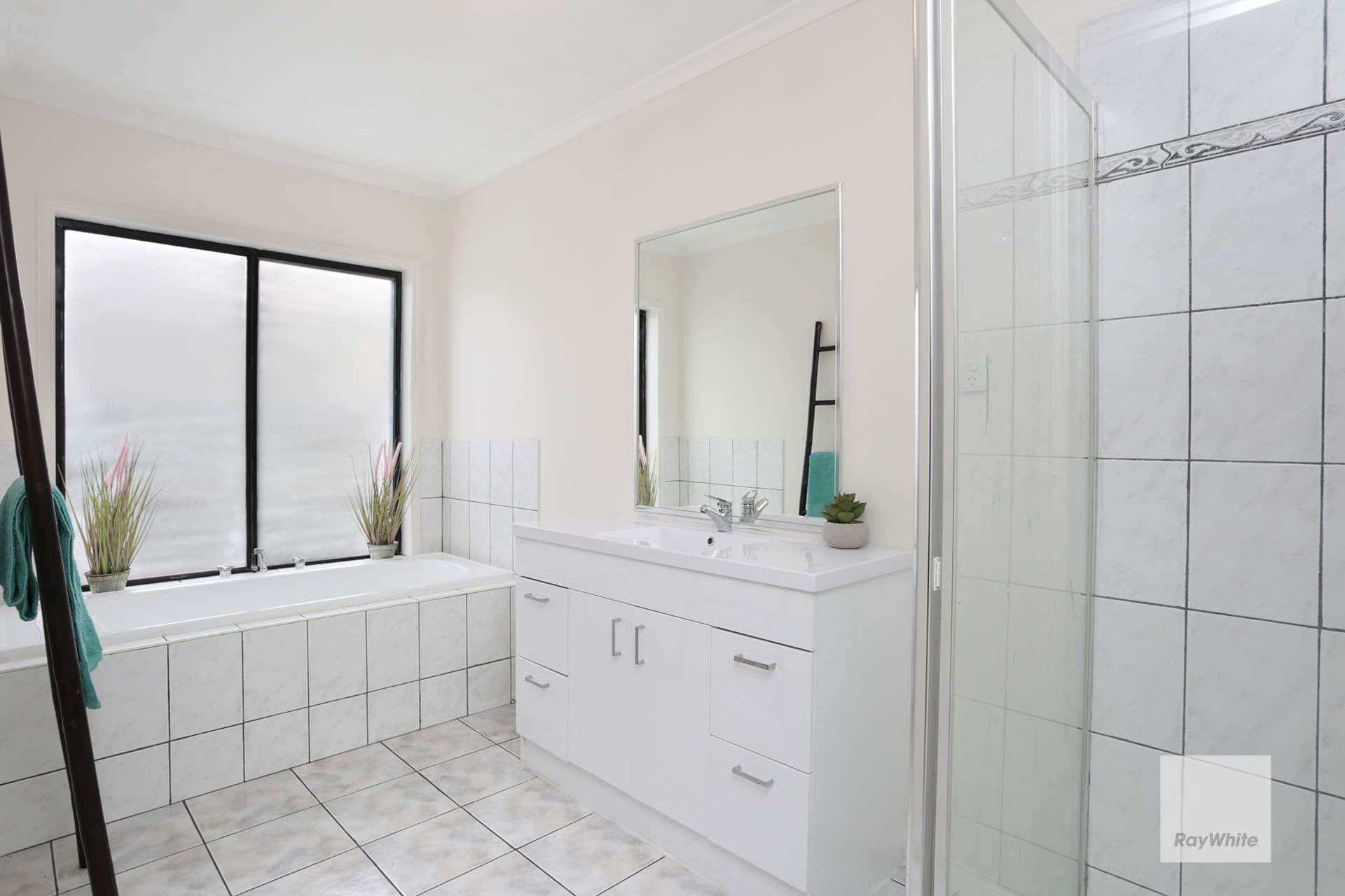 106 Thames Boulevard, Werribee VIC 3030, Werribee - Thumbnail 4