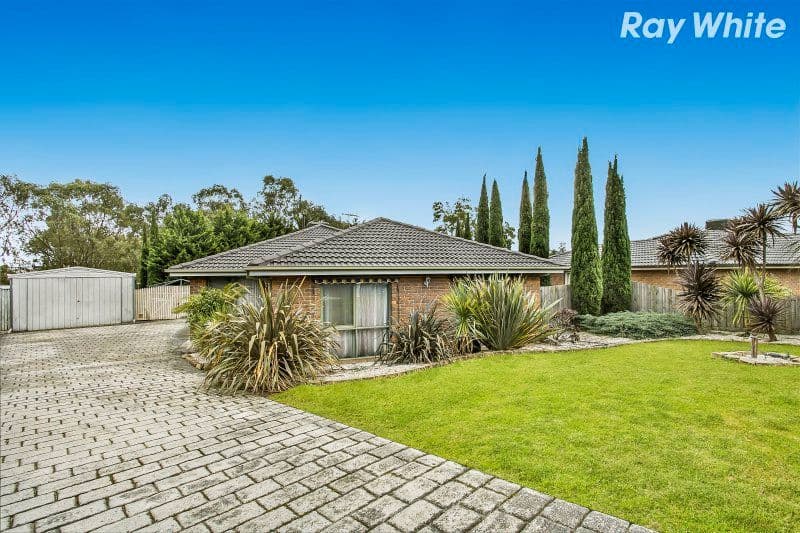 17 Kooyong Close, Hampton Park VIC 3976, Hampton Park - Image 1