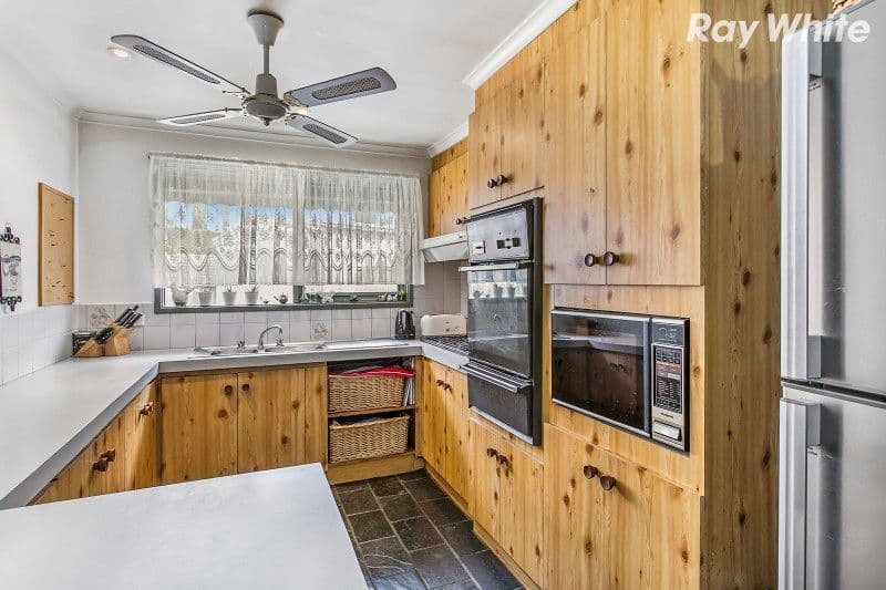 17 Kooyong Close, Hampton Park VIC 3976, Hampton Park - Thumbnail 8