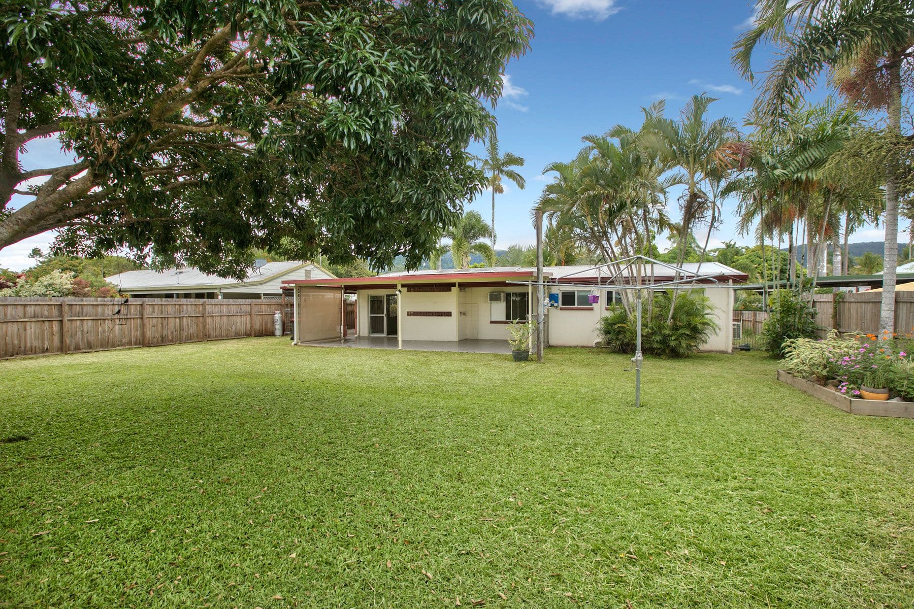 8 Whelk Close, Trinity Beach QLD 4879, Trinity Beach - Thumbnail 3
