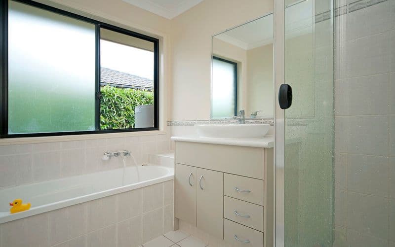 19 Heather Drive, UPPER COOMERA QLD 4209, Upper Coomera - Thumbnail 7