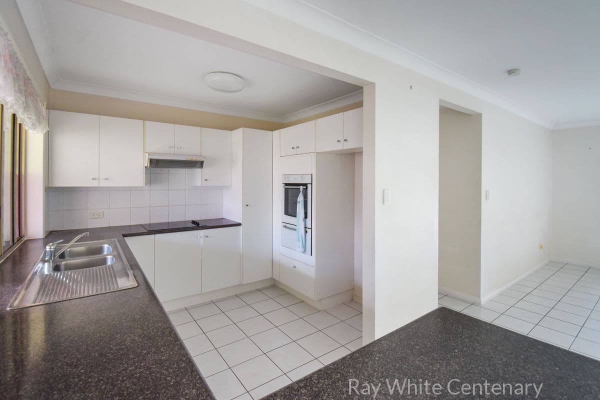 1 Warenda Close, Middle Park QLD 4074, Middle Park - Thumbnail 5